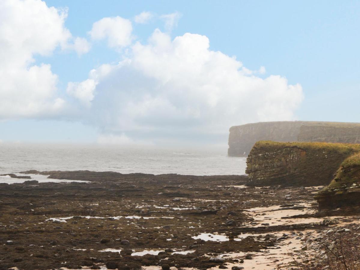 Freswick Castle Villa ภายนอก รูปภาพ
